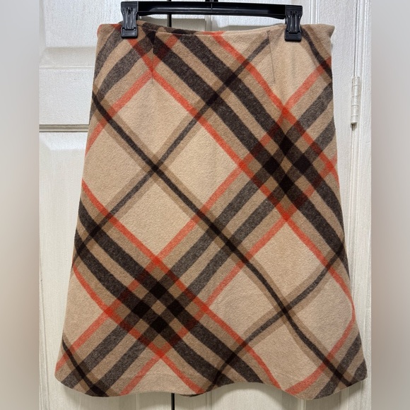 Chadwicks Dresses & Skirts - Chadwicks of Boston Size 8 Wool Blend Plaid Lined A-Line Skirt